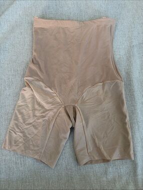 HoneyLove Super Power Short Size XL nude Shapewear‎ compression shaper